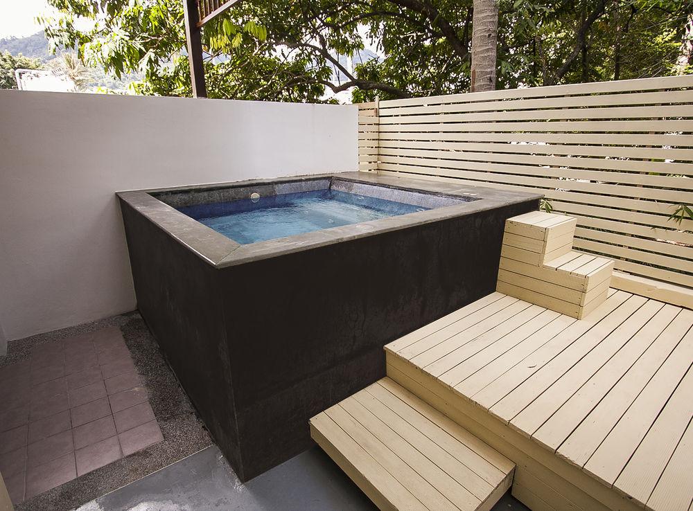 Patong Pearl Hotel Phuket Exterior foto