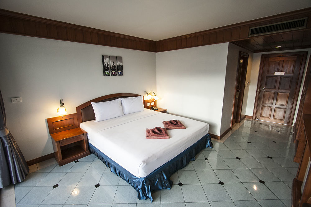 Patong Pearl Hotel Phuket Exterior foto
